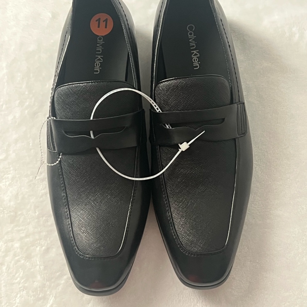 Calvin Klein Classy Black Men's Shoes,‎ Size 11, Brand New